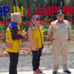 Pastikan jalan Provinsi di perbaiki, Sulpakar Ajak Gubernur Lampung ke Desa Wiralaga