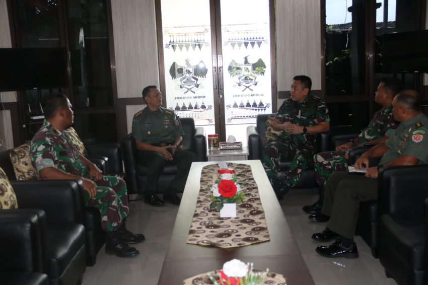 Kunjungi Kodim 0410/KBL, Tim Pusterad Sosialisasikan Juknis Pembinaan perlawanan Wilayah