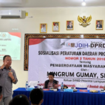 Mingrum Gumay Janji Perjuangan Perbaikan Jalan Padang Ratu-Kalirejo