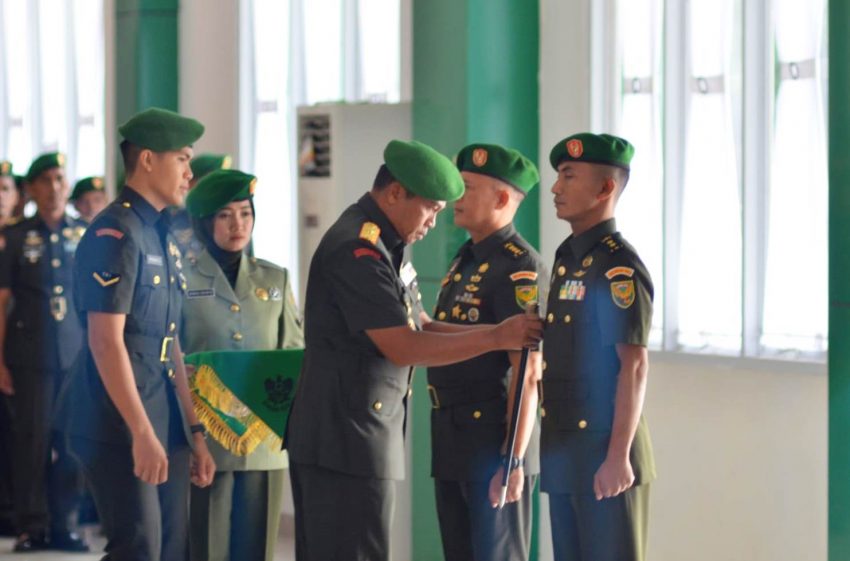 Serah Terimakan Jabatan Kasipers, Danrem 043/Gatam Ucapkan Selamat Jalan Dan Selamat Bertugas