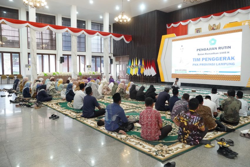 Tim Penggerak PKK Lampung Gelar Pengajian Rutin Bulan Ramadhan 1445 H