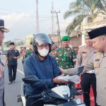 Buka Bersama TNI, Polri, Bersama Awak Media Serta Berbagi Takjil
