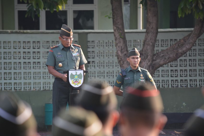 Upacara Bulanan, Danrem 043/Gatam Sampaikan Beberapa Penekanan Panglima TNI