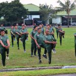 Jaga Soliditas Dan Kebugaran Tubuh, Prajurit dan PNS Korem 043/Gatam Olahraga Bersama