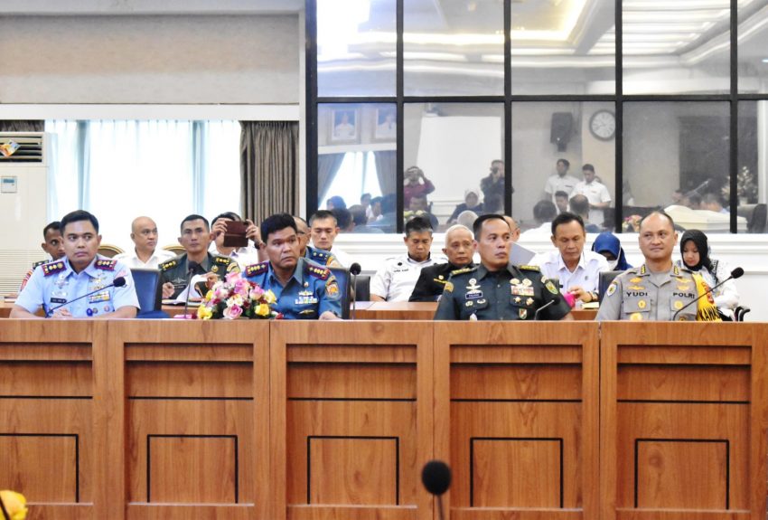 Kasrem 043/Gatam Hadiri Rapat Kesiapan Pelaksanaan SSDN PPRA LXVI TA 2024 Lemhanas RI dan Rakor Rencana Pelatihan TOT