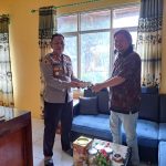 Warga Sungai Badak Secara Sukarela Serahkan Sepucuk Senjata Api Rakitan Jenis Revolver