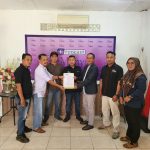 Eko Wahyuntoro Terima SK SMSI Lampung Timur