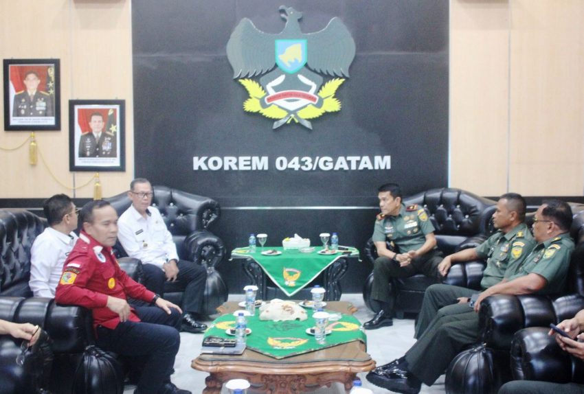 Danrem 043/Gatam, Sambut Silaturahmi Plh. Gubernur Lampung Ir. Fahrizal Darminto, M.A.