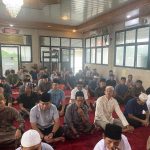 Kapolres Mesuji Bersama PJU Laksanakan Ibadah Sholat Ied Dimasjid Trisna Mapolres Mesuji