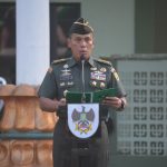Upacara Bulanan, Pangdam II/Swj Ajak Prajurit Korem 043/Gatam Kobarkan Semangat Nasionalisme