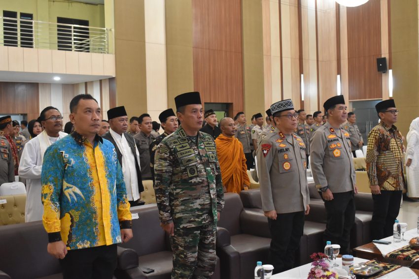 Kasrem 043/Gatam Hadiri Doa Lintas Agama Di Polda Lampung