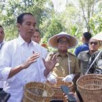 Presiden Joko Widodo Tekankan Perlunya Dukungan Peningkatan Produktivitas Kopi di Lambar