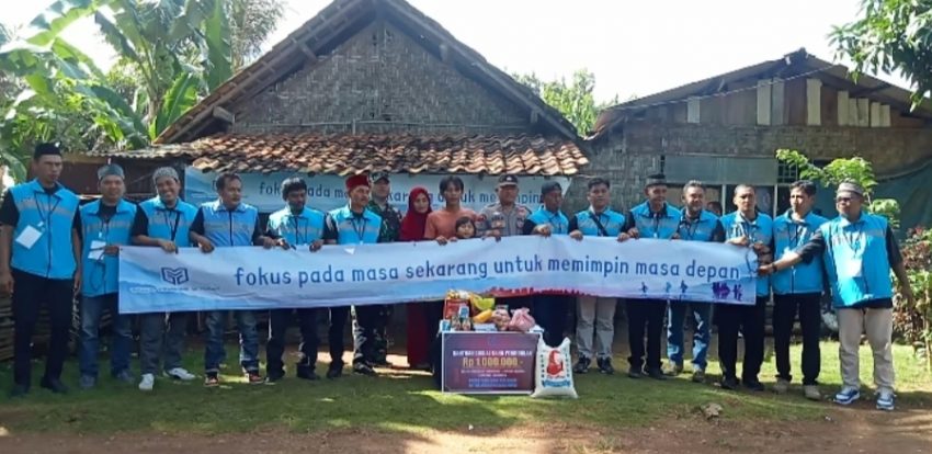 Yaga Yingde Group Salurkan Beasiswa Pendidikan di Jati Agung