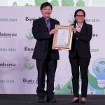 Smartfren Raih Predikat Gold dalam Bina UMKM Awards 2024 Lewat Program Teman UMKM