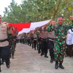 Sambut Hari Kemerdekaan RI, TNI-Polri di Bandar Lampung Menggelar Kirab Bendera 79 Meter