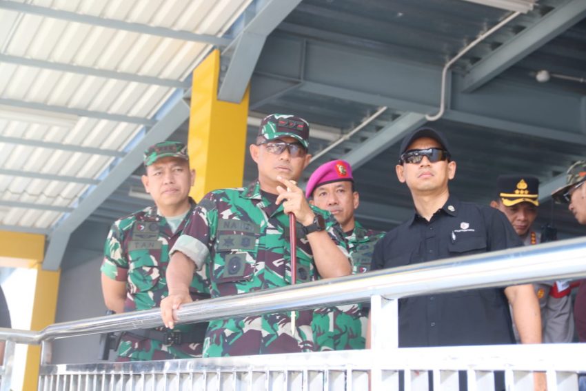 Jelang Kedatangan Presiden RI, Dandim 0410/KBL Dampingi Pangdam II/Sriwijaya Cek Kesiapan Pengamanan di Pasar Pasir Gintung