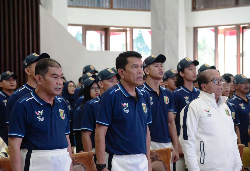 Danrem 043/Gatam Hadiri Pelepasan Kontingen Lampung Untuk PON XXI Aceh-Sumatera Utara Tahun 2024