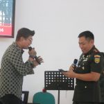 Meriahkan HUT Ke-77 Korem 043/Gatam, Dandim Kota Bandar Lampung Duet Bersama Artis Ibu Kota