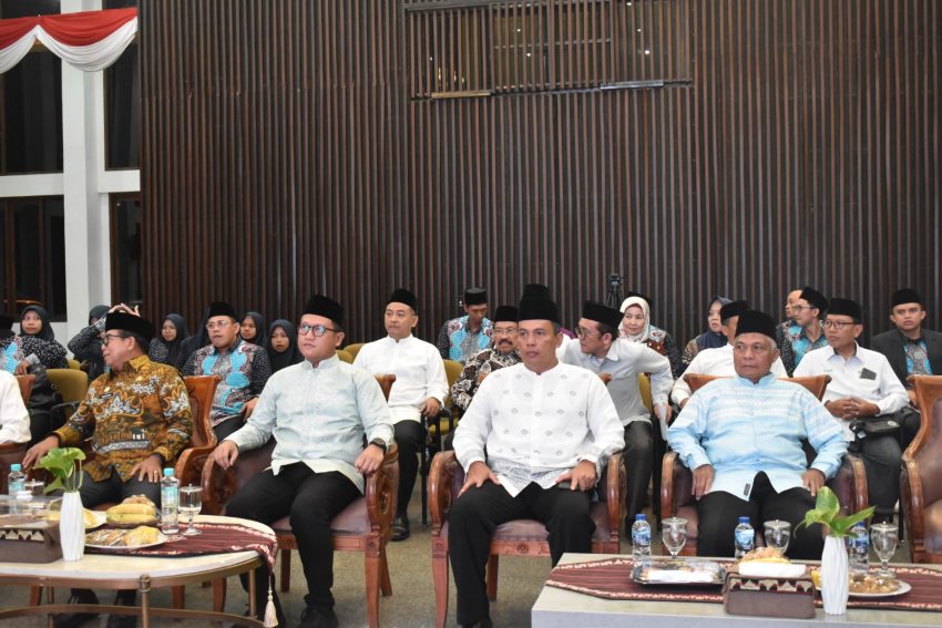 Kasrem 043/Gatam Hadiri Pelepasan Kafilah MTQ Nasional XXX Tahun 2024 Di Kalimantan Timur