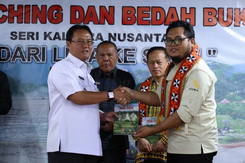 Pj. Bupati Nukman Apresiasi Peluncuran Buku Seri Kaldera Nusantara Dari Liwa Ke Suoh
