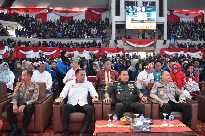 Kasrem 043/Gatam Hadiri Sosialisasi Dan Diseminasi Kesadaran Bela Negara Universitas Lampung