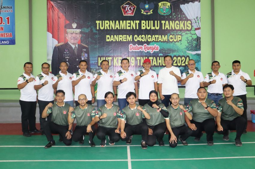 Turnamen Bulu Tangkis Danrem Cup HUT Ke-79 TNI Tahun 2024 Resmi Dibuka Danrem 043/Gatam