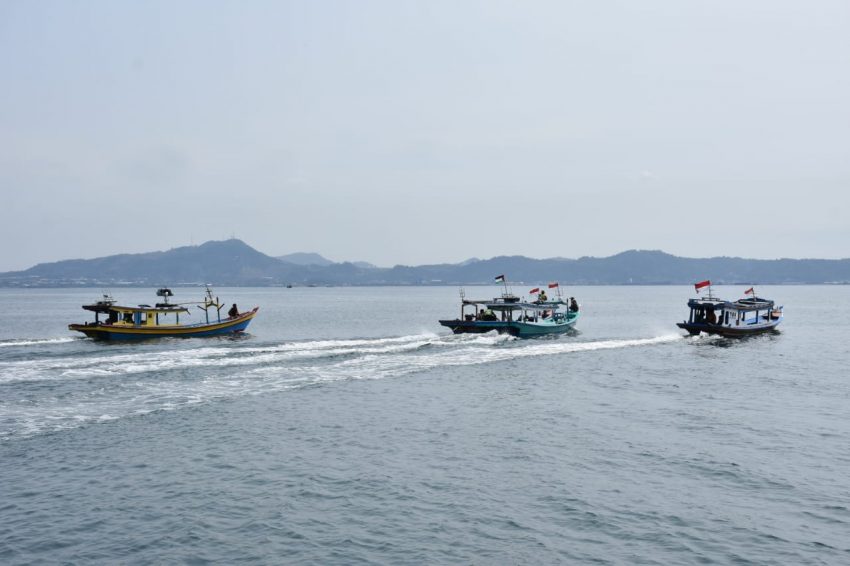Lanal Lampung Adakan Lomba Perahu Motor Di Perairan Mutun