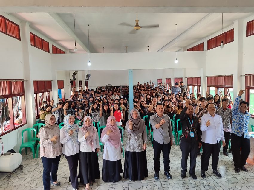 Gencar Sosialisasikan Pencegahan Stunting, BKKBN Lampung dan Komisi IX DPR RI Kunjungi SMA Kristen 1 Kota Metro