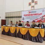 PWI Lampung Timur Memberikan Pembekalan Pengawas TPS di Batanghari Nuban 