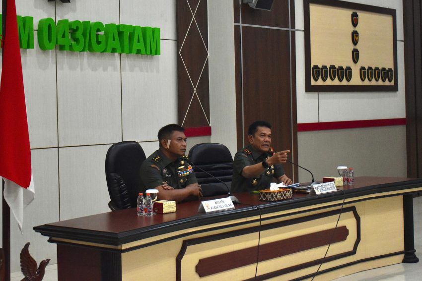 Danrem 043/Gatam Sambut Kunker Tim Pokja Kajian Strategis Sahli Kasad Bidang Sosbudkumham Dan Narkoba