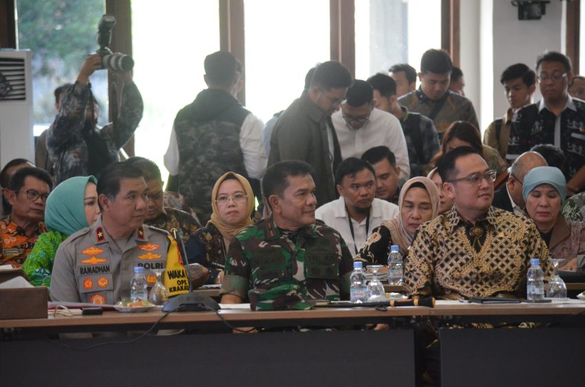 Danrem 043/Gatam Hadiri Rapat Koordinasi Bidang Pangan Bersama Menko Bidang Pangan RI