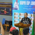 Pj. Gubernur Lampung Buka Perlombaan Bulutangkis dalam Rangka HUT KORPRI ke-53