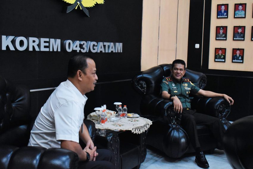 Danrem 043/Gatam Sambut Silaturahmi Kakanwil Ditjen Pemasyarakatan Kementerian Imigrasi dan Pemasyarakatan Provinsi Lampung