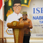 Pj. Gubernur Lampung Hadiri Peringatan Isra Mi’raj 1446 H, Momentum Transformasi Diri Menuju Pribadi Lebih Baik