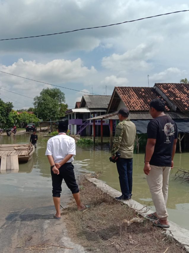 Aleg PKS Dapil Lamtim Inspeksi Lokasi Jembatan Kali Bungur, Desak Pembangunan Segera Dilanjutkan
