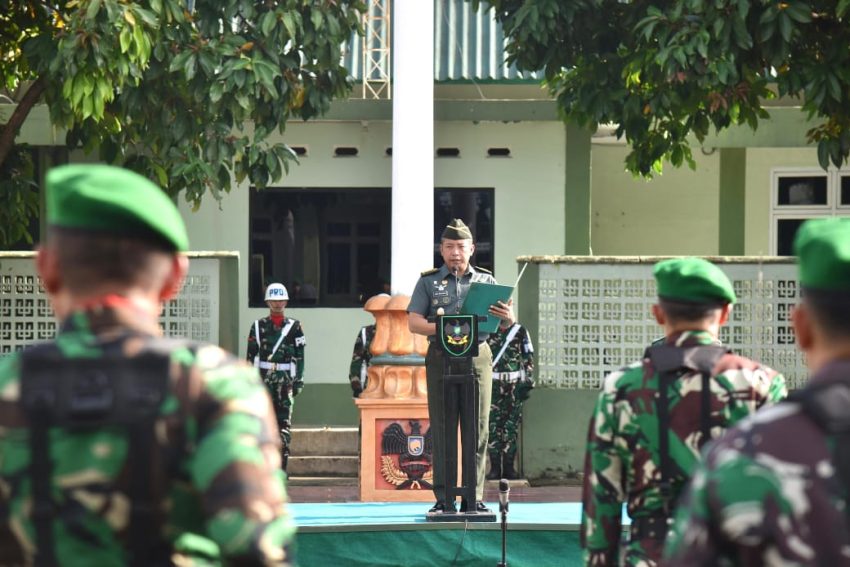 Upacara Bulanan Korem 043/Gatam, Siap Laksanakan Petunjuk Dan Arahan Pangdam II/Swj