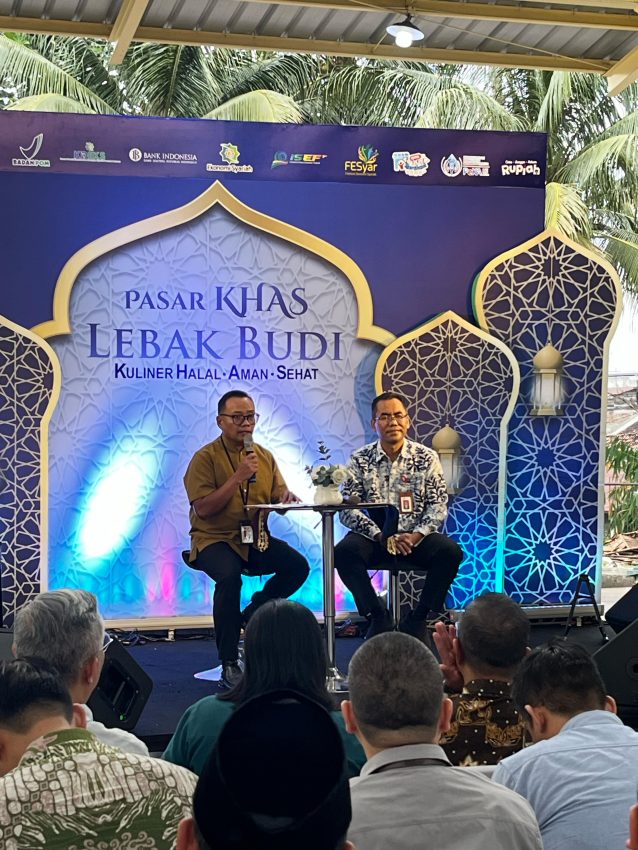 OJK Lampung Ramaikan Puncak Gerak Syariah 2025 Di Pasar Lebak Budi