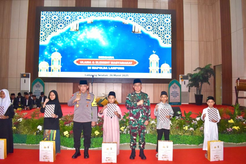 Danrem 043/Gatam Hadiri Safari Ramadhan Panglima TNI dan Kapolri Bersama Forkopimda Provinsi Lampung