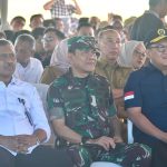 Danrem 043/Gatam Bersama Gubernur dan Forkopimda Provinsi Lampung Hadiri Panen Raya