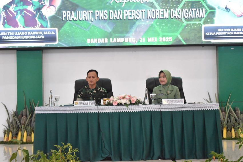 Kunjungi Korem 043/Gatam, Pangdam II/Sriwijaya Berikan Arahan kepada Prajurit, PNS, dan Persit