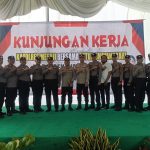 Tutup Rangkaian Kunjungan Kerja, Kapolres Mesuji Bersama Ketua Bhayangkari Cabang Mesuji Sambangi Mapolsek Way Serdang