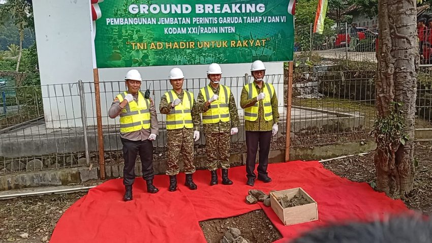 Kasrem 043/Gatam Pimpin Ground Breaking Pembangunan 30 Jembatan Perintis Garuda Tahap V dan VI Di Provinsi Lampung