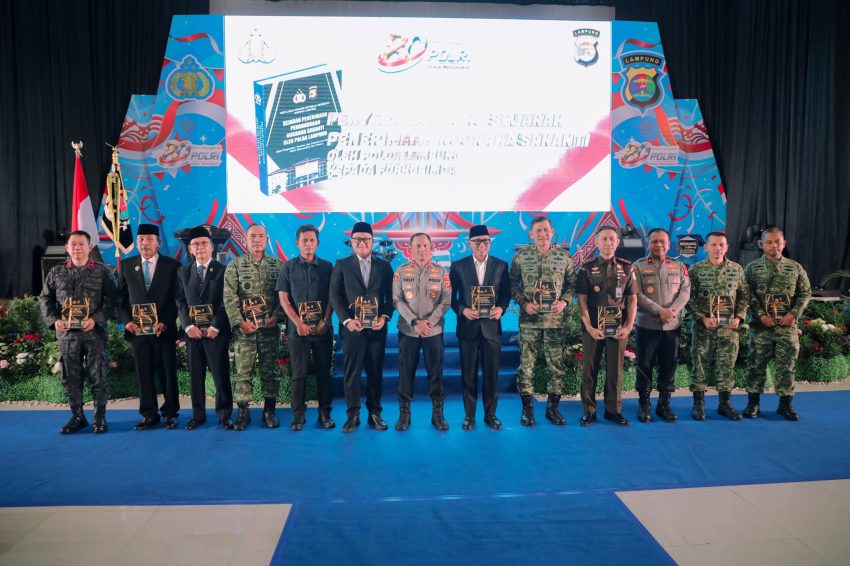 Sinergi TNI–Polri Makin Solid, Danrem 043/Gatam Hadiri Syukuran HUT Bhayangkara ke-80 Polda Lampung