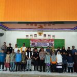 Jajaran Polres Mesuji Laksanakan “Jumat Curhat” dan Salurkan Bantuan Sembako bagi Warga Kurang Mampu di Desa Fajar Indah