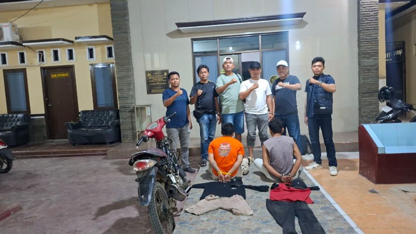 Terekam CCTV, Dua Pria Pencuri Handle Pintu Kuningan di Bandar Lampung Dibekuk